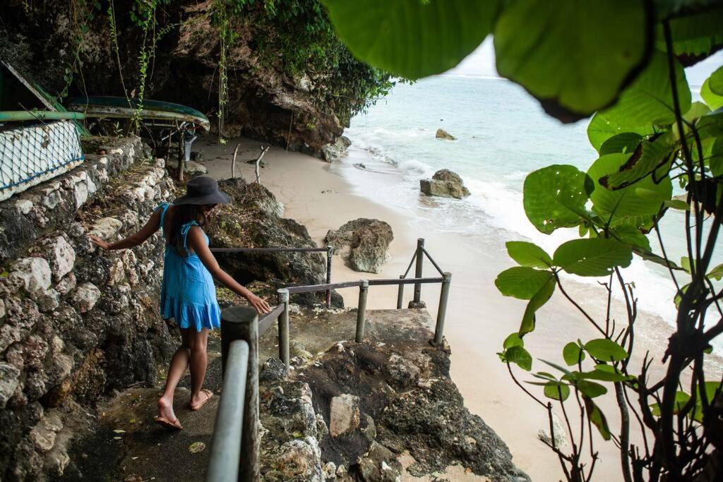 Nusa Dua Ocean View With Private Beach Exterior foto
