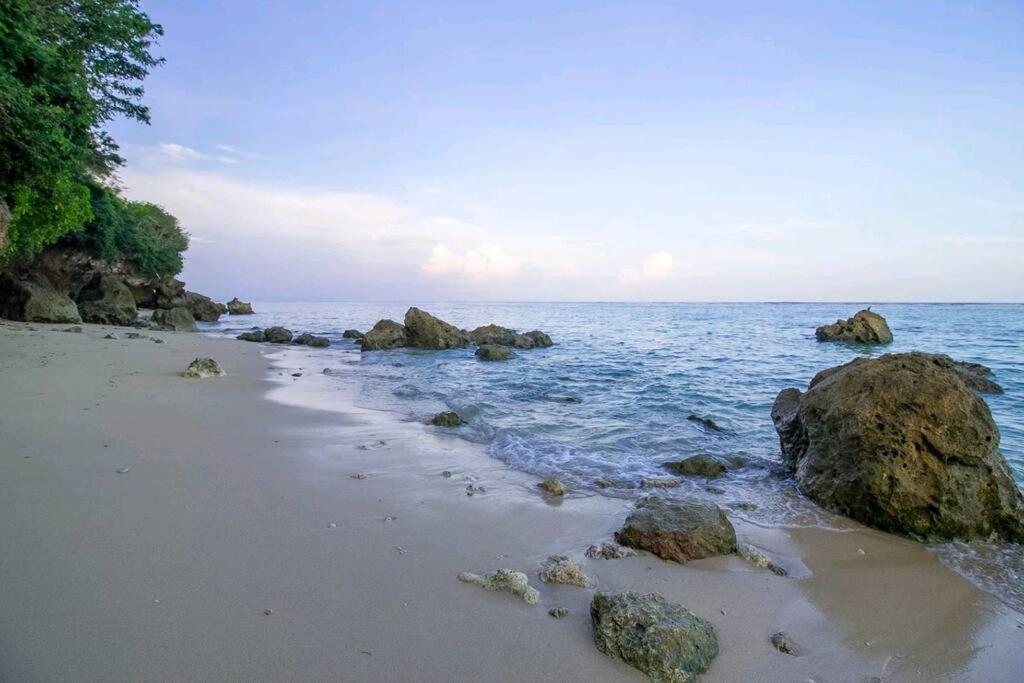 Nusa Dua Ocean View With Private Beach Exterior foto