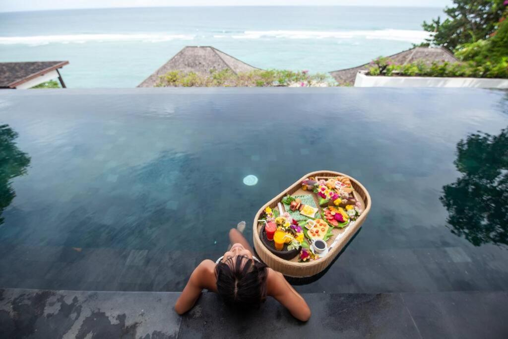 Nusa Dua Ocean View With Private Beach Exterior foto